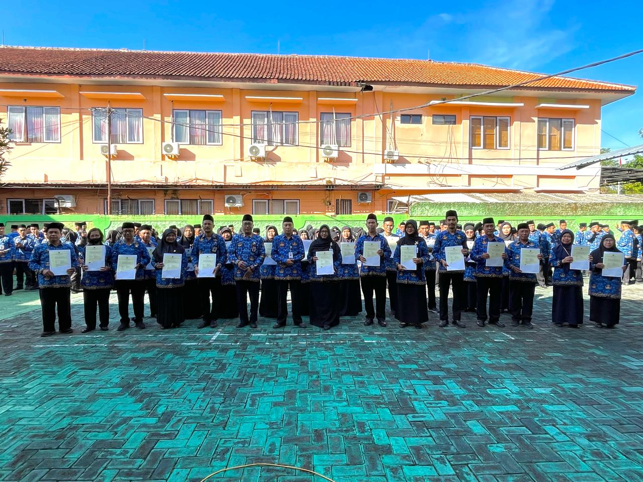 24 PNS Kemenag Kebumen Terima SK Kenaikan Pangkat, H. Sukarno Tekankan Integritas dan Dampak Program
