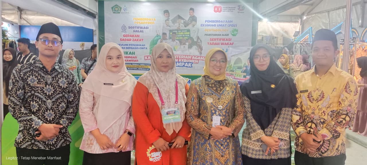 Bupati Hj. Lilis Nuryani Apresiasi Partisipasi Kemenag di Kebumen Fest 2025