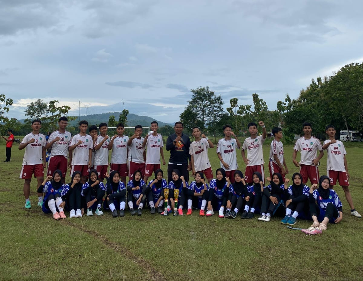 Debut Gemilang! Tim Rugby MAN 2 Kebumen Raih Dua Medali Perunggu di POPDA 2025