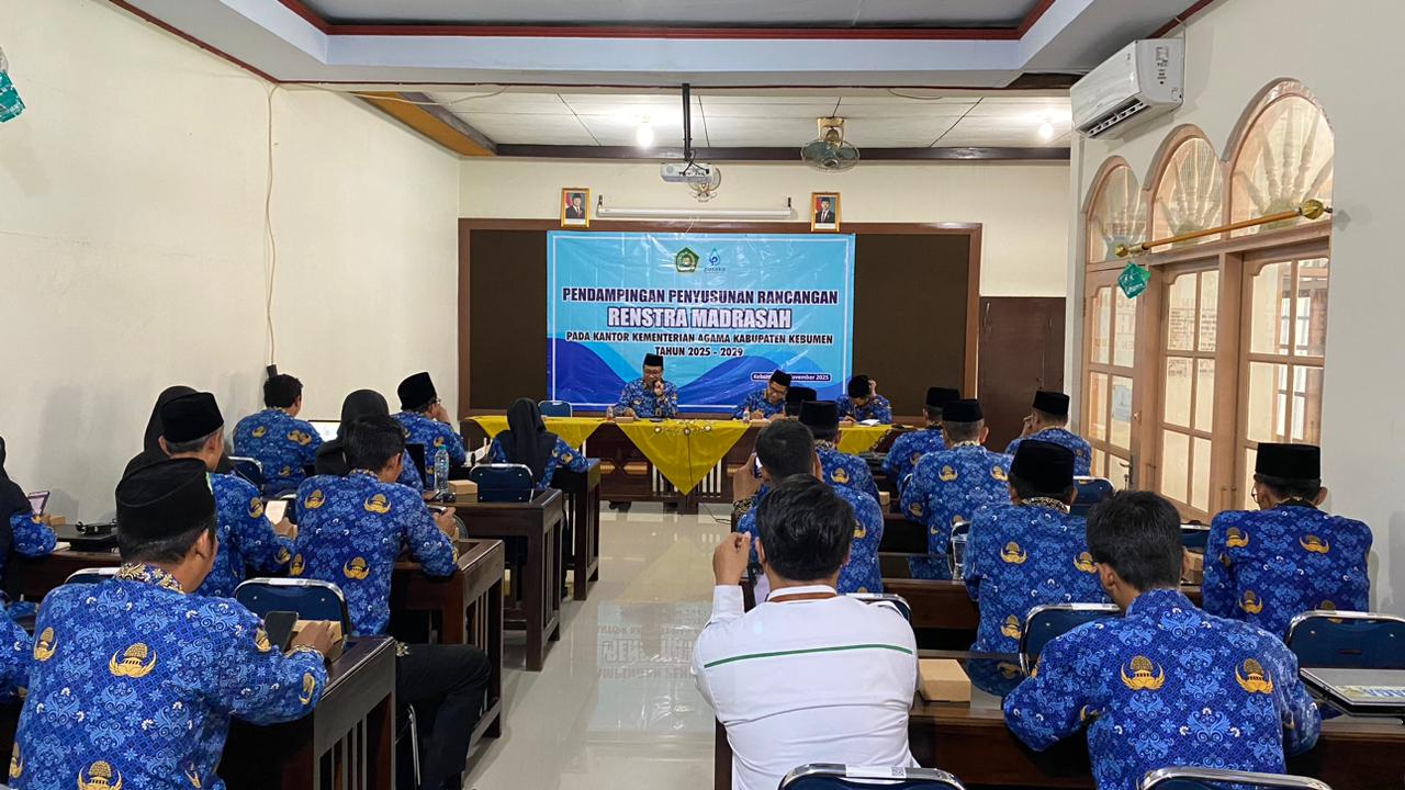 Pendampingan Penyusunan Renstra Madrasah, Kemenag Kebumen Dorong Penyusunan Berbasis Data, Cermat, dan Terukur