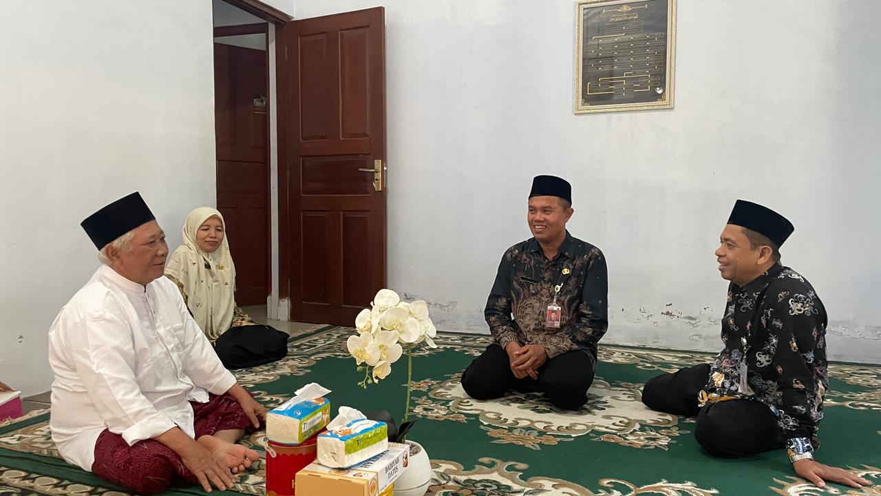 Jelang Idulfitri 1447 H, Kemenag Kebumen Sowan 40 Kiai dan Salurkan Zakat Sabilillah