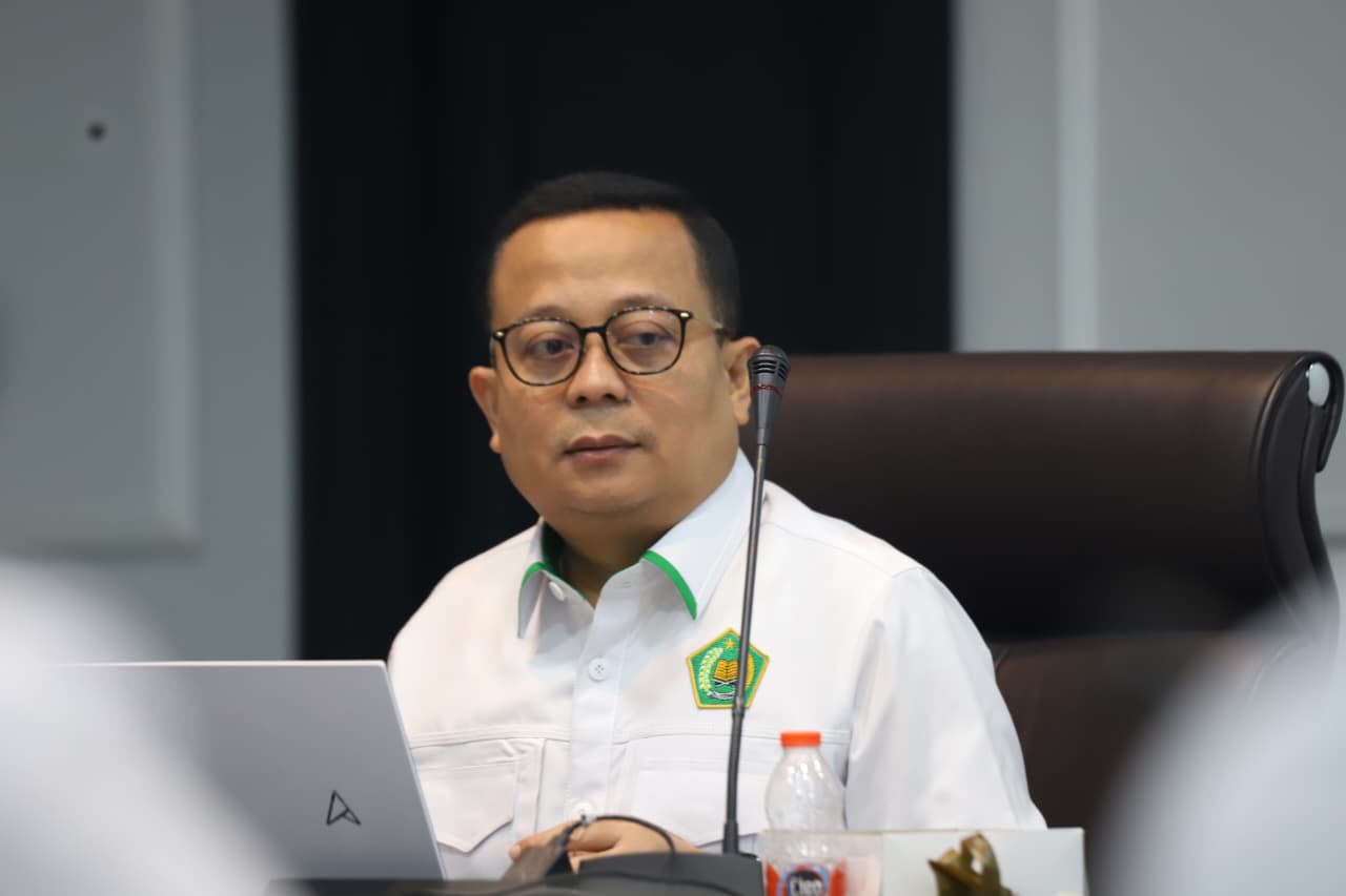 Kemenag: Menag Ajak Umat Islam Lampaui Standar Minimal Zakat, Perkuat Infak dan Sedekah