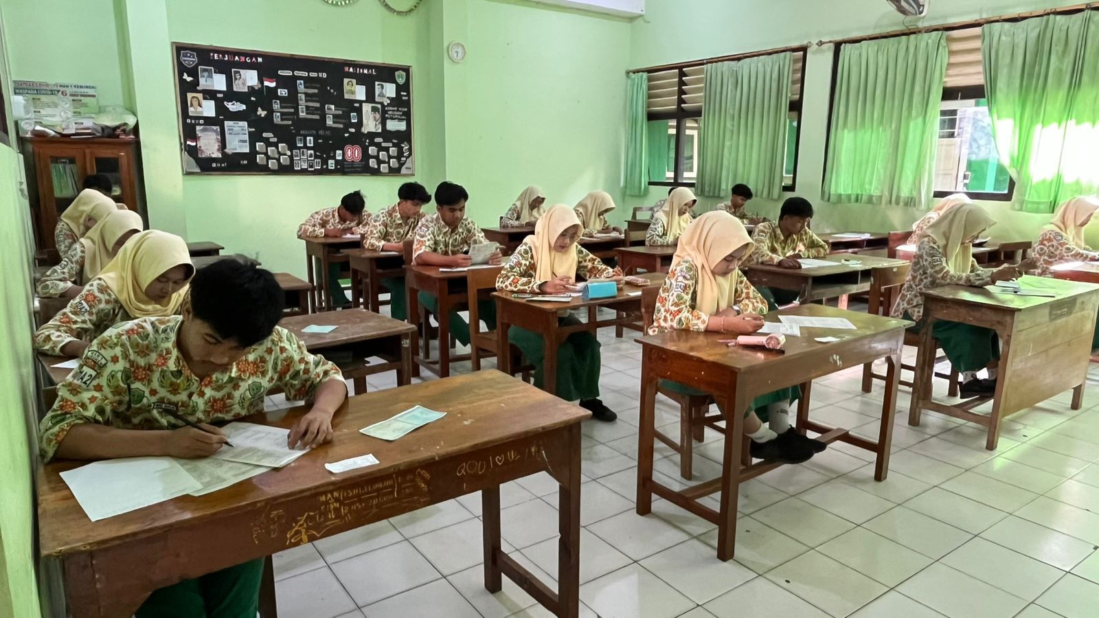 Kepala Kemenag Kebumen Pantau Asesmen Madrasah di MAN 1 Kebumen, Ingatkan Murid Tetap Semangat saat Ramadan