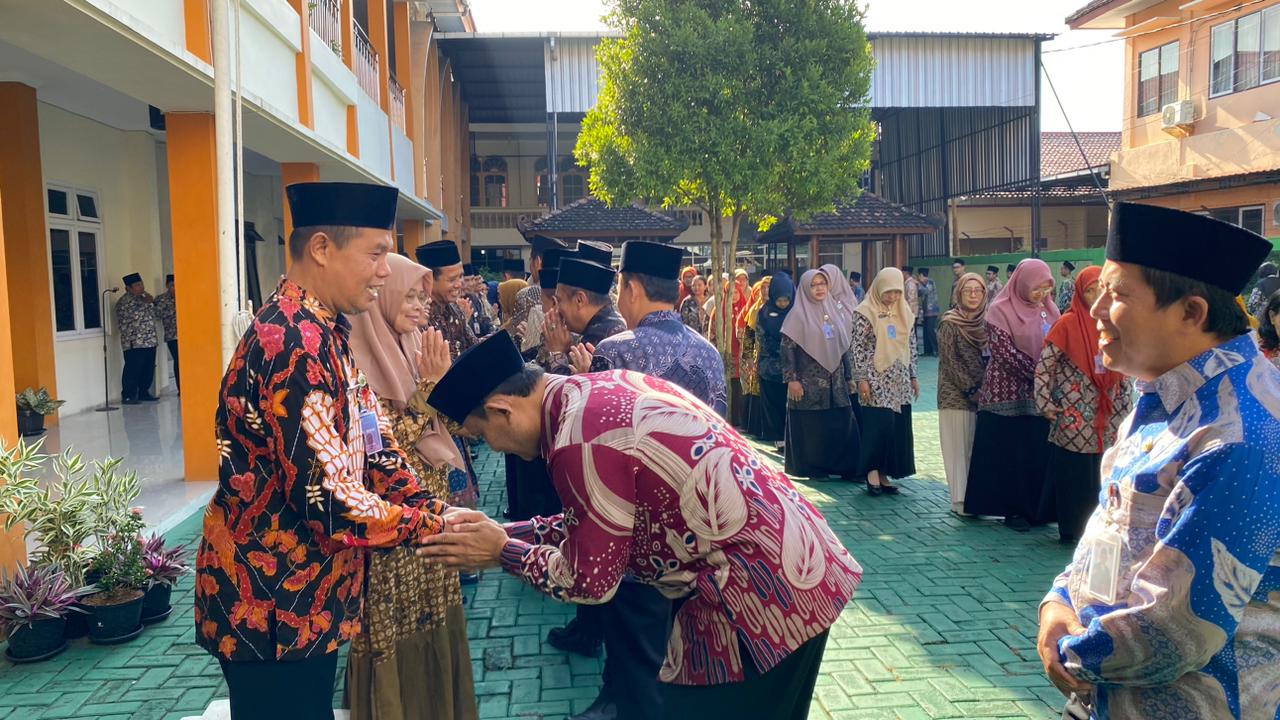 Apel Perdana dan Halalbihalal Kemenag Kebumen, ASN Diajak Tingkatkan Kinerja Usai Idulfitri