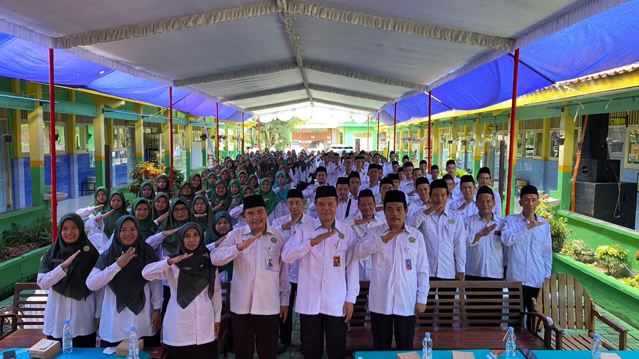 Halalbihalal KKM MI Kebumen, Kemenag Dorong Semangat Guru dalam Mendidik Generasi