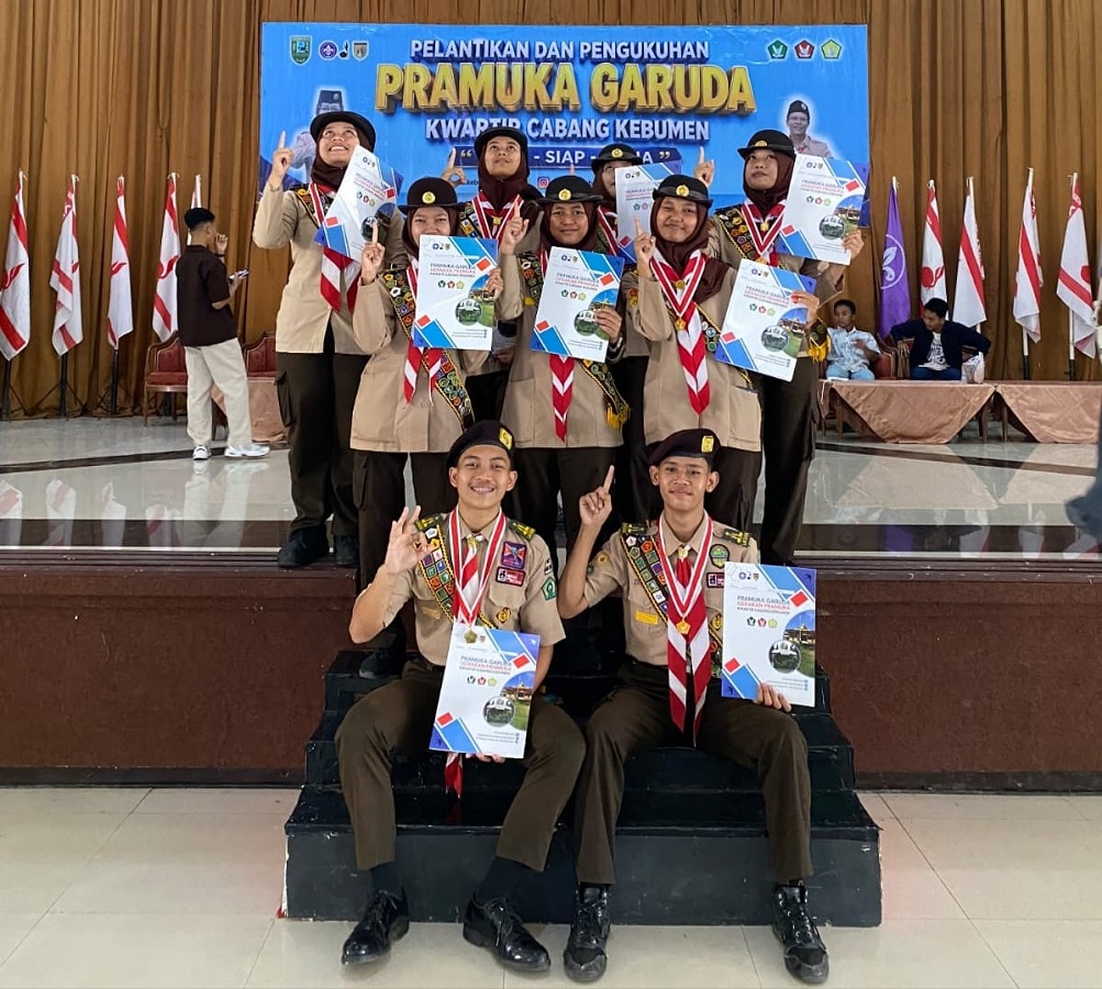 Prestasi Kepramukaan MAN 2 Kebumen Bersinar, 9 Siswa Resmi Jadi Pramuka Garuda
