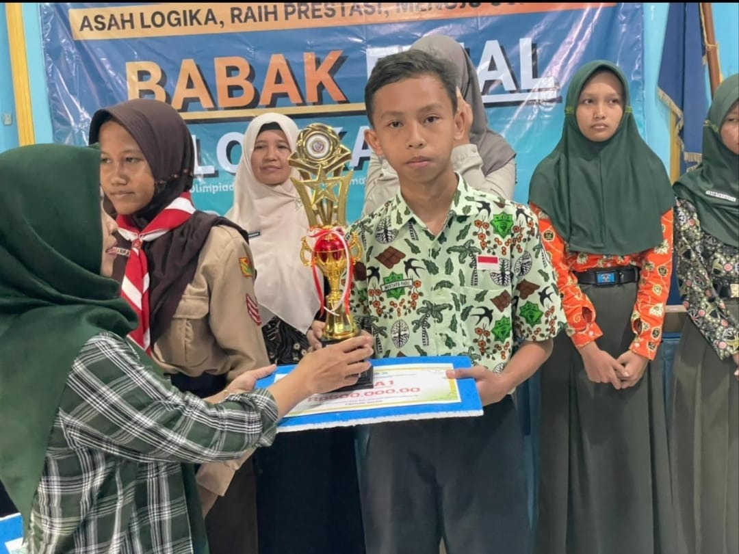 Mustafid Fadli Harumkan MTsN 3 Kebumen, Juara 1 Olimpiade LOGIKA 2026 Tingkat Kabupaten