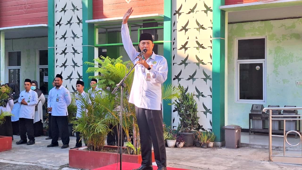 MAN 2 Kebumen Menuju WBK dan WBBM, Sosialisasi Zona Integritas Digelar di Lapangan Madrasah