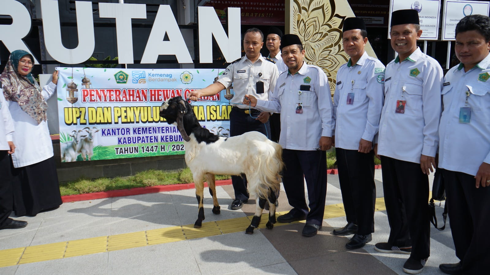 Kemenag Kebumen Salurkan Hewan Kurban ke Rutan Kelas IIB, Perkuat Kepedulian dan Solidaritas Sosial