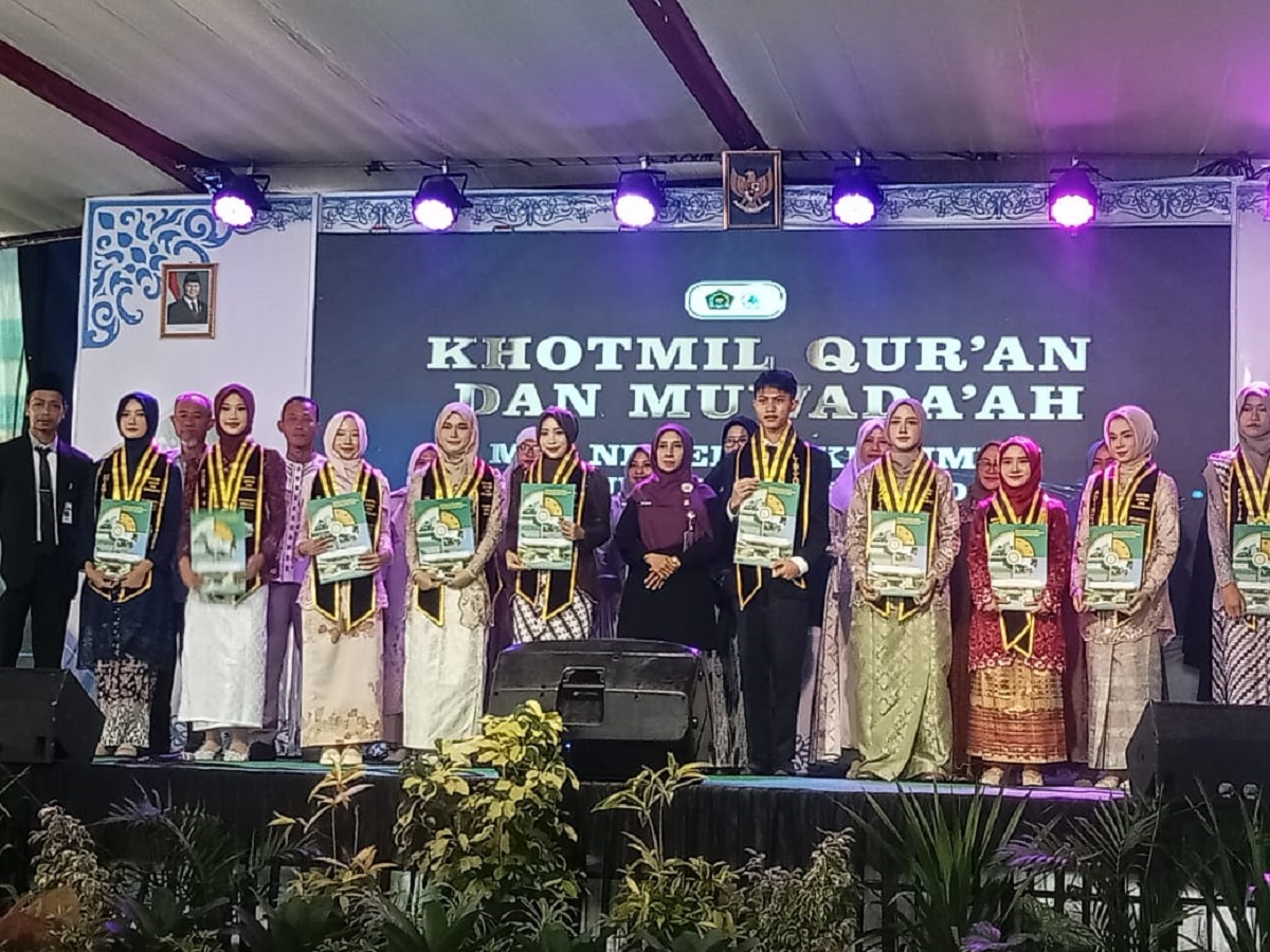 Luluskan 310 Murid, MTsN 1 Kebumen Borong Prestasi Tahun 2026, Nilai TKA Lampaui Nasional dan Tertinggi se-Kabupaten