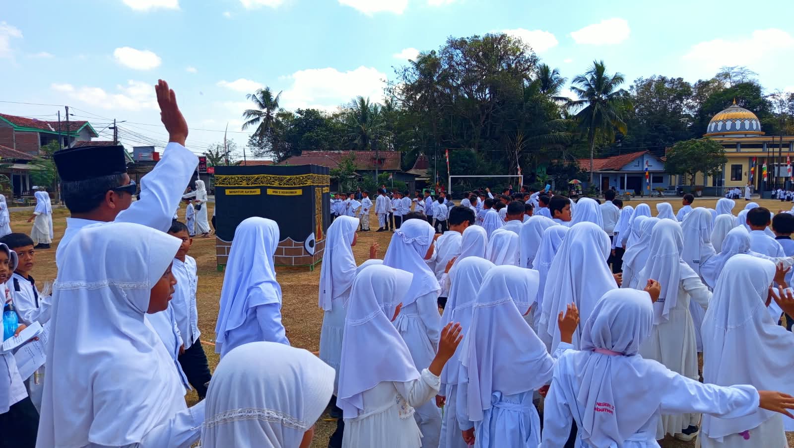 652 Murid MIN 2 Kebumen Ikuti Manasik Haji, Belajar Ketaatan dari Kisah Nabi Ibrahim AS