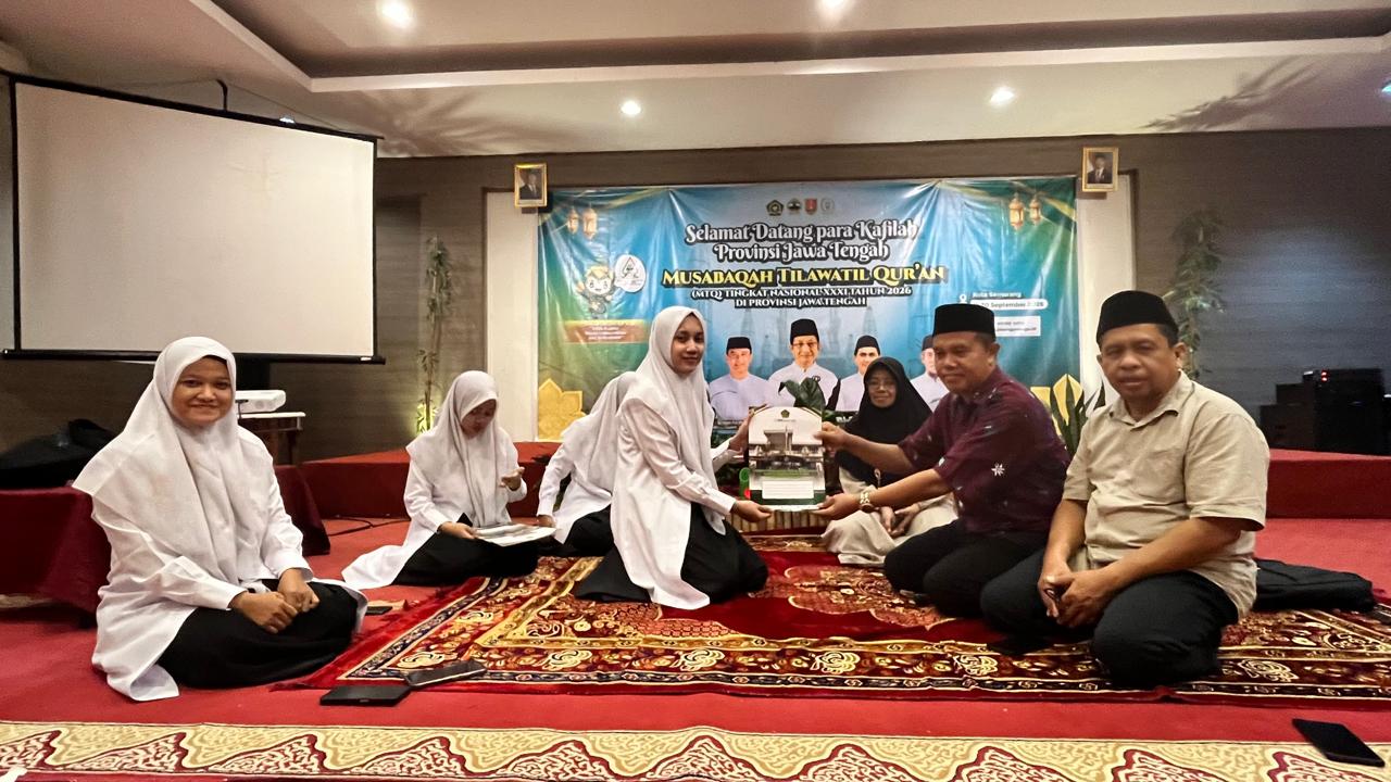 Tiga Santriwati Kebumen Berjuang di MTQ Nasional XXXI, Kakan Kemenag: Niatkan sebagai Ibadah