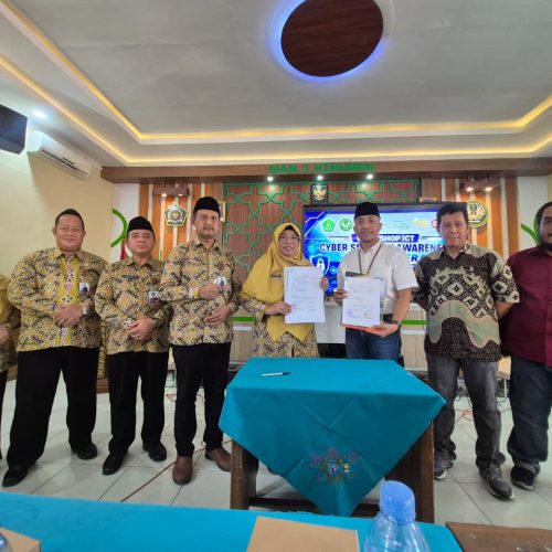 MAN 3 Kebumen Gandeng AMIKOM Yogyakarta, Bekali Guru Hadapi Ancaman Siber di Era AI