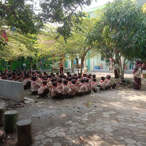 MIN 4 Kebumen Raih Penghargaan Adiwiyata Nasional 2025