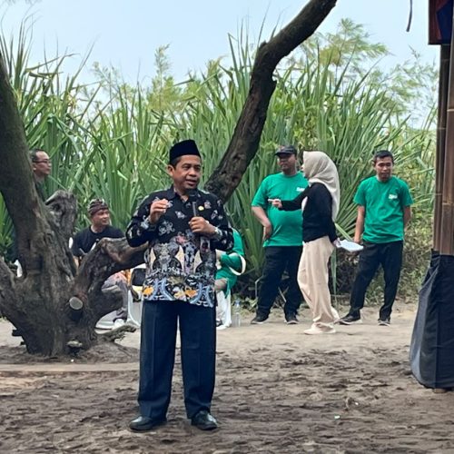 Peringatan Hari Keluarga Nasional di Kebumen, Salim Wazdy: Ayah Hadir Jadi Kunci Lahirnya Keluarga Sakinah