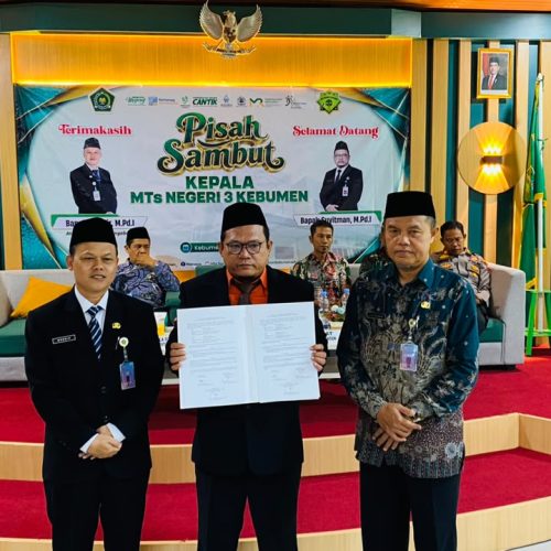 Suyitman Resmi Gantikan Muhdir sebagai Kepala MTs Negeri 3 Kebumen