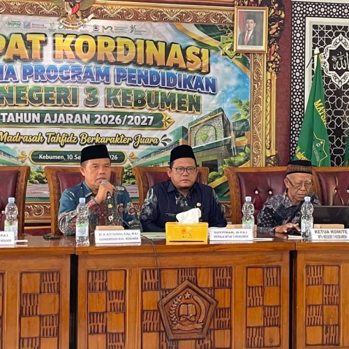 Kepala Kantor Kemenag Kebumen Ungkap 3 Lingkungan Penting dalam Pendidikan Murid