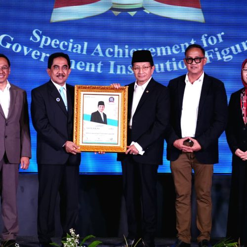 Raih Top GPR Figure Award 2026, Menag Apresiasi Kerja Kehumasan ASN Kemenag