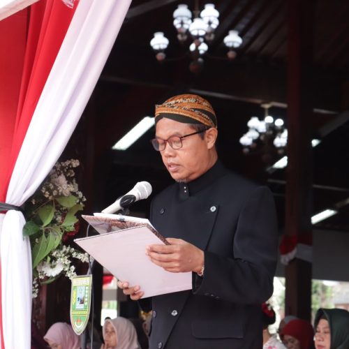Anif Solikhin Pimpin Doa HUT ke-81 RI di Pendopo Kabumian, Doakan Korban Gempa di Tiga Wilayah