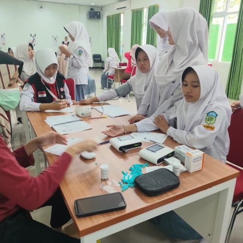 MAN 2 Kebumen Gelar Cek Kesehatan Gratis untuk Murid, Periksa dari Mata hingga Gula Darah