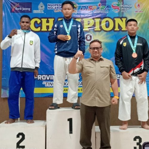 Elang Alvandito Raih Emas POPDA Jateng, Atlet KKO MTsN 4 Kebumen Menang dengan IPPON